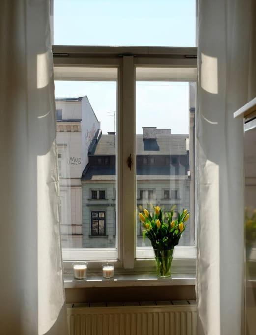 Dominican Square By Hashtag Apartament